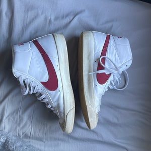 Nike Blazers Mid 77’